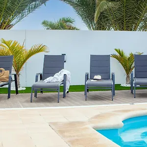 Orcades Close To Town Center Pool & A/c Playa Blanca (Lanzarote)